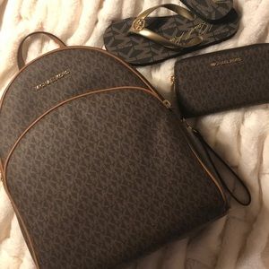 Michael Kors - Monogram Backpack